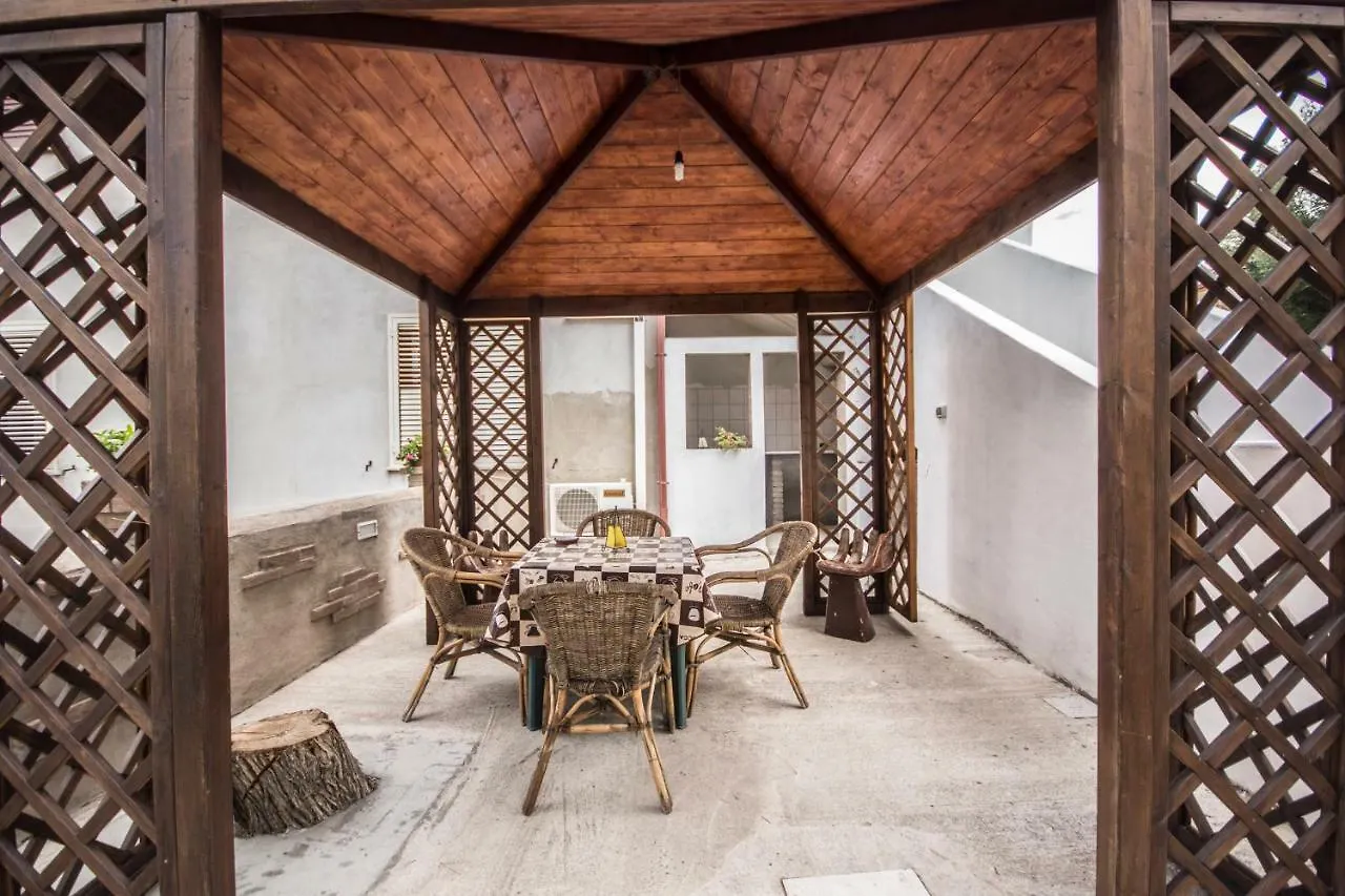 Holiday home Casa Vacanza Il Mandorlo Domusnovas