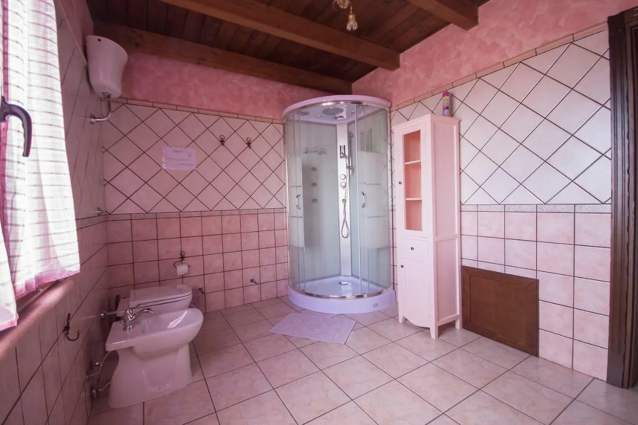 Casa Vacanza Il Mandorlo Domusnovas 0*,