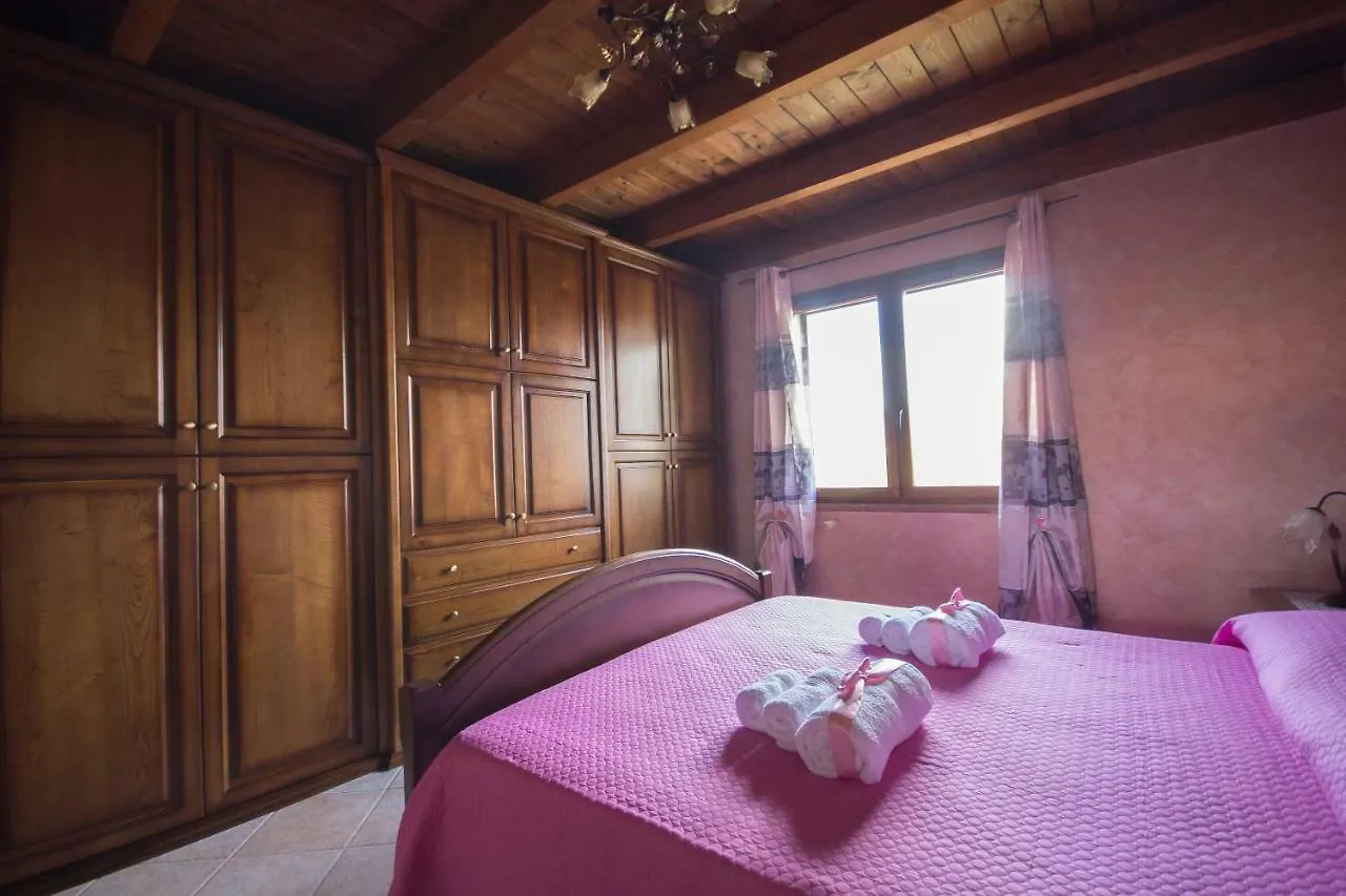 Casa Vacanza Il Mandorlo Domusnovas